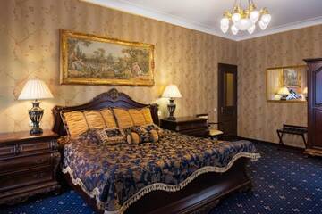 Фото номера Люкс «Премиум» Гостевой дом Luxury Boutique Andreevskiy г. Львов 2