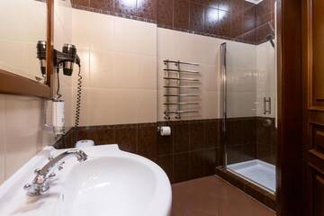 Фото номера Люкс «Премиум» Гостевой дом Luxury Boutique Andreevskiy г. Львов 8