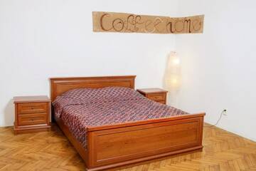 Фото номера Двухместный номер с 1 кроватью и общей ванной комнатой Хостелы Coffee Home Hostel г. Львов 10