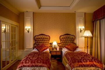 Фото номера Двухместный номер с 2 отдельными кроватями Отель Nobilis Hotel г. Львов 4