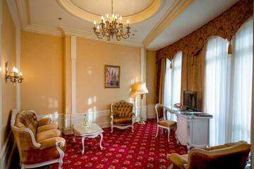 Фото номера Улучшенный люкс Отель Nobilis Hotel г. Львов 6