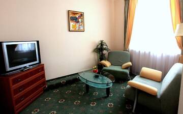 Фото номера Полулюкс Отель Отель Марс г. Львов 3