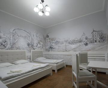 Фото номера Улучшенный двухместный номер с 1 кроватью Отель Aparthotel NA DOBU г. Львов 6