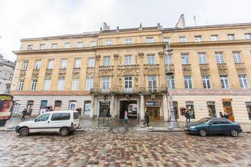 Фото номера Апартаменты с душем Апартаменты Apartment on Svobody 7 г. Львов 55