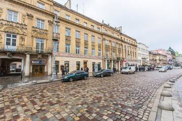 Фото номера Апартаменты с душем Апартаменты Apartment on Svobody 7 г. Львов 54