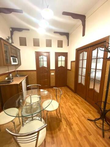 Фото номера Апартаменты с душем Апартаменты Apartment on Svobody 7 г. Львов 88