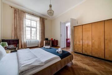 Фото номера Апартаменты с балконом Апартаменты ROMANTIC Apartments - оn Valova street г. Львов 11