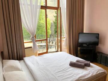 Фото номера Апартаменты с балконом Апартаменты ROMANTIC Apartments - оn Valova street г. Львов 65