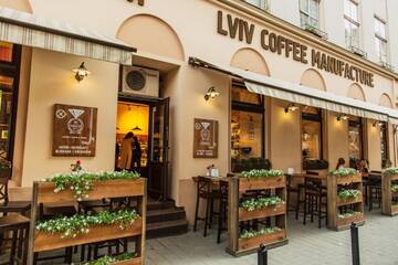 Фото номера Улучшенные апартаменты Апартаменты The heart of the Lviv г. Львов 44