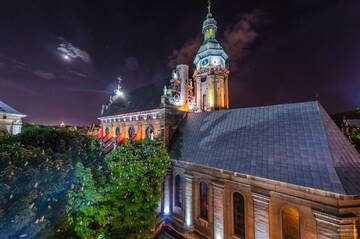 Фото номера Апартаменты с 1 спальней Апартаменты Lviv Amazing Rooftop Apartment г. Львов 77