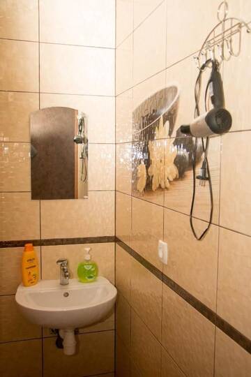 Фото номера Апартаменты с балконом Апартаменты Apartment - Shevchenka Street г. Львов 25