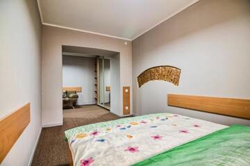 Фото номера Апартаменты - 1-й этаж Апартаменты Apartment on Knyazya Leva 2 г. Львов 21
