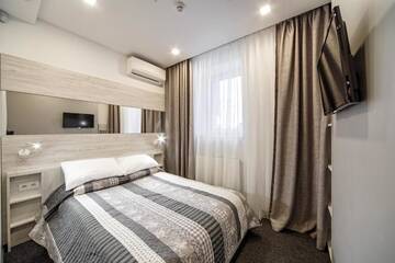 Фото номера Двухместный номер с 1 кроватью Отель Hotel Sacvoyage г. Львов 9