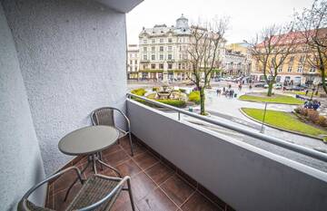 Фото номера Апартаменты с 2 спальнями Апартаменты Apartments on Svobody Avenue- the center of Lviv г. Львов 13
