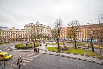 Фото номера Апартаменты с 2 спальнями Апартаменты Apartments on Svobody Avenue- the center of Lviv г. Львов 20