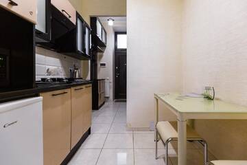 Фото номера Апартаменты с 1 спальней Апартаменты 8 Svyatoho Teodora Square Apartments г. Львов 7