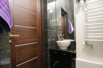 Фото номера Апартаменты-студио Апартаменты Central Studio Apartments "Lux" г. Львов 197