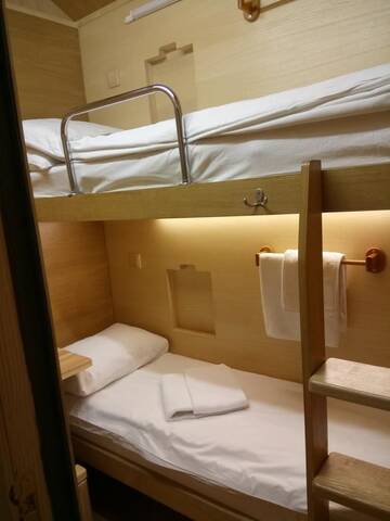 Фото номера Капсула Хостелы AntiHostel Forrest г. Львов 21