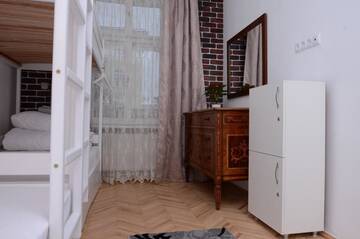 Фото номера Кровать в общем 6-местном номере Хостелы Free People Hostel г. Львов 16