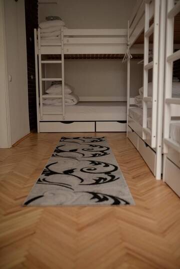 Фото номера Кровать в общем 6-местном номере Хостелы Free People Hostel г. Львов 7