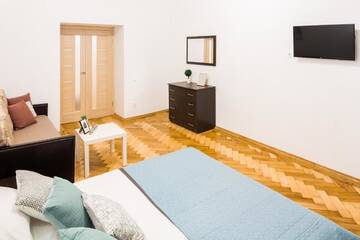 Фото номера Апартаменты с балконом Апартаменты Bright and cozy apart with balcony г. Львов 21
