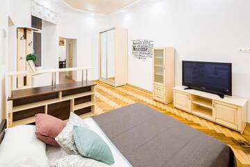 Фото номера Апартаменты с балконом Апартаменты Bright and cozy apart with balcony г. Львов 29