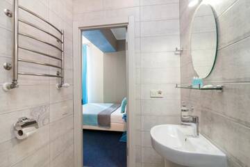 Фото номера Двухместный номер с 1 кроватью Отель Family Residence Boutique Hotel г. Львов 17