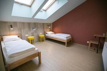 Фото номера Двухместный номер с 2 отдельными кроватями Отель DREAM Inn Lviv г. Львов 3