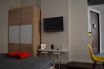 Фото номера Апартаменты Апартаменты Sunny Studio in the center of Lviv г. Львов 41