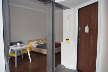 Фото номера Апартаменты Апартаменты Sunny Studio in the center of Lviv г. Львов 26