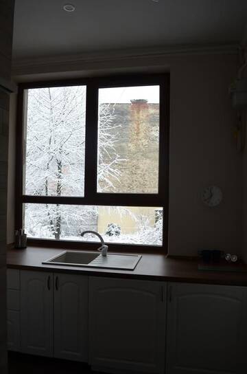 Фото номера Апартаменты Апартаменты Sunny Studio in the center of Lviv г. Львов 9
