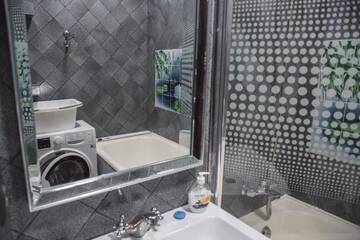 Фото номера Апартаменты с 3 спальнями Апартаменты Apartament Lwow г. Львов 46