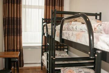 Фото номера Кровать в общем номере для женщин с 4 кроватями Хостелы Art Galery Hostel г. Львов 3