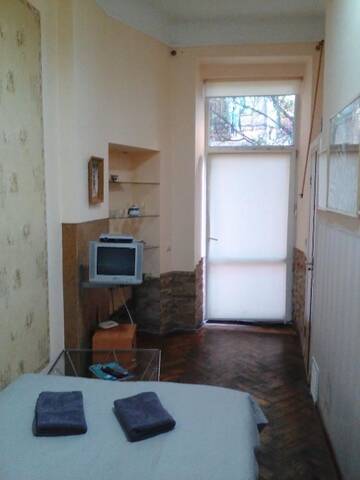Фото номера Апартаменты с балконом Апартаменты Shota Rustaveli Apartment г. Львов 13
