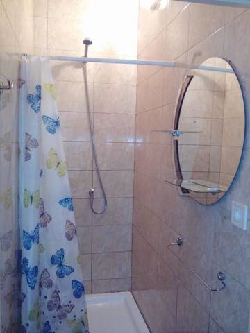 Фото номера Апартаменты с балконом Апартаменты Shota Rustaveli Apartment г. Львов 14