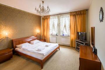 Фото номера Апартаменты с балконом Апартаменты Opera View Apartment !!! Chornovola Avenue 1 г. Львов 28