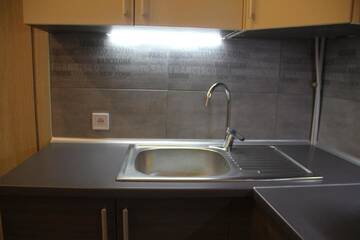 Фото номера Апартаменты Апартаменты Apartment on Khorvatska Street г. Львов 32