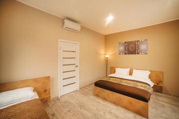 Фото номера Апартаменты - Двухуровневые Апартаменты 4 Bedrooms Design-Apartment in the Old City г. Львов 43
