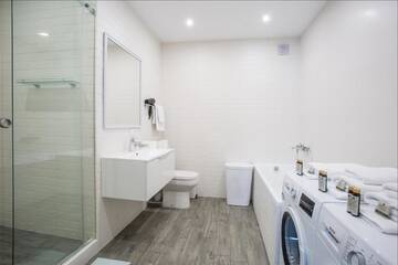 Фото номера Апартаменты Делюкс Апартаменты V.I.P apartment г. Львов 12