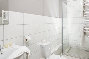 Фото номера Бюджетный двухместный номер с 1 кроватью Отель Jam Hotel Hnatyuka г. Львов 31
