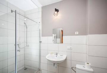 Фото номера Бюджетный двухместный номер с 1 кроватью Отель Jam Hotel Hnatyuka г. Львов 14
