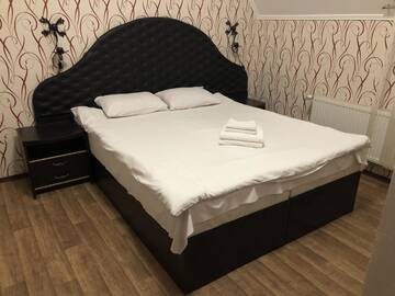 Фото номера Стандартный номер с кроватью размера &quot;king-size&quot; Отель Fortetsya Malehiv г. Львов 6