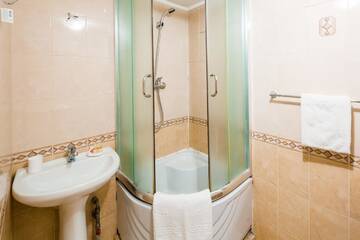 Фото номера Апартаменты - Двухуровневые Апартаменты BV Apartments Black and White г. Львов 4