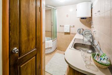 Фото номера Апартаменты - Двухуровневые Апартаменты BV Apartments Black and White г. Львов 24