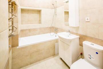 Фото номера Апартаменты с 2 спальнями Апартаменты Three-room apartment г. Львов 24