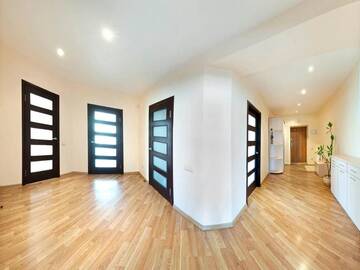 Фото номера Апартаменты с 3 спальнями Апартаменты Apartment Positive г. Львов 36