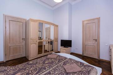 Фото номера Апартаменты Апартаменты 3 rooms apartments in the city centr г. Львов 6