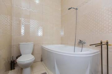 Фото номера Апартаменты Апартаменты 3 rooms apartments in the city centr г. Львов 26