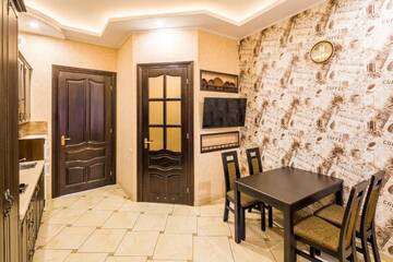 Фото номера Апартаменты Делюкс Апартаменты Аpartments on the square of Danylo Halytskyi г. Львов 20