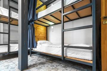 Фото номера Общий шестиместный номер для мужчин и женщин Хостелы Eco Hostel DROVA г. Львов 8